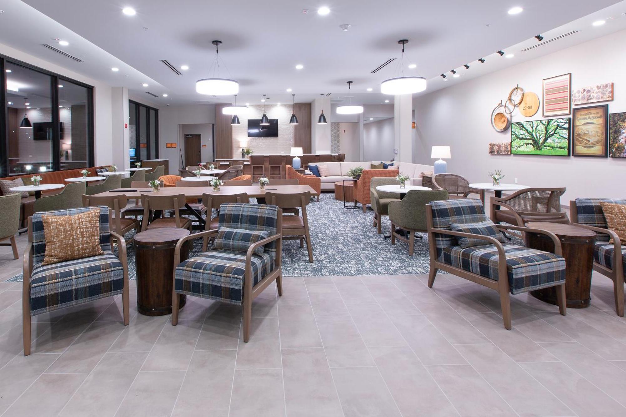 La Quinta Inn And Suites By Wyndham 林肯 外观 照片